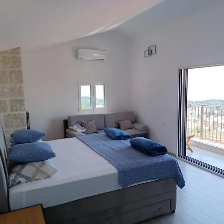 Olive Stone House Μακάρσκα