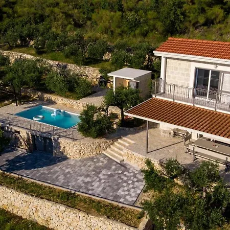 Olive Stone House Villa *