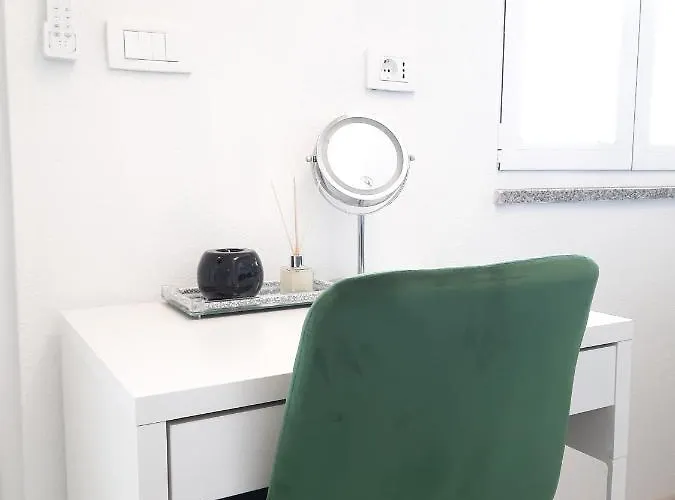 Olive Stone House Μακάρσκα